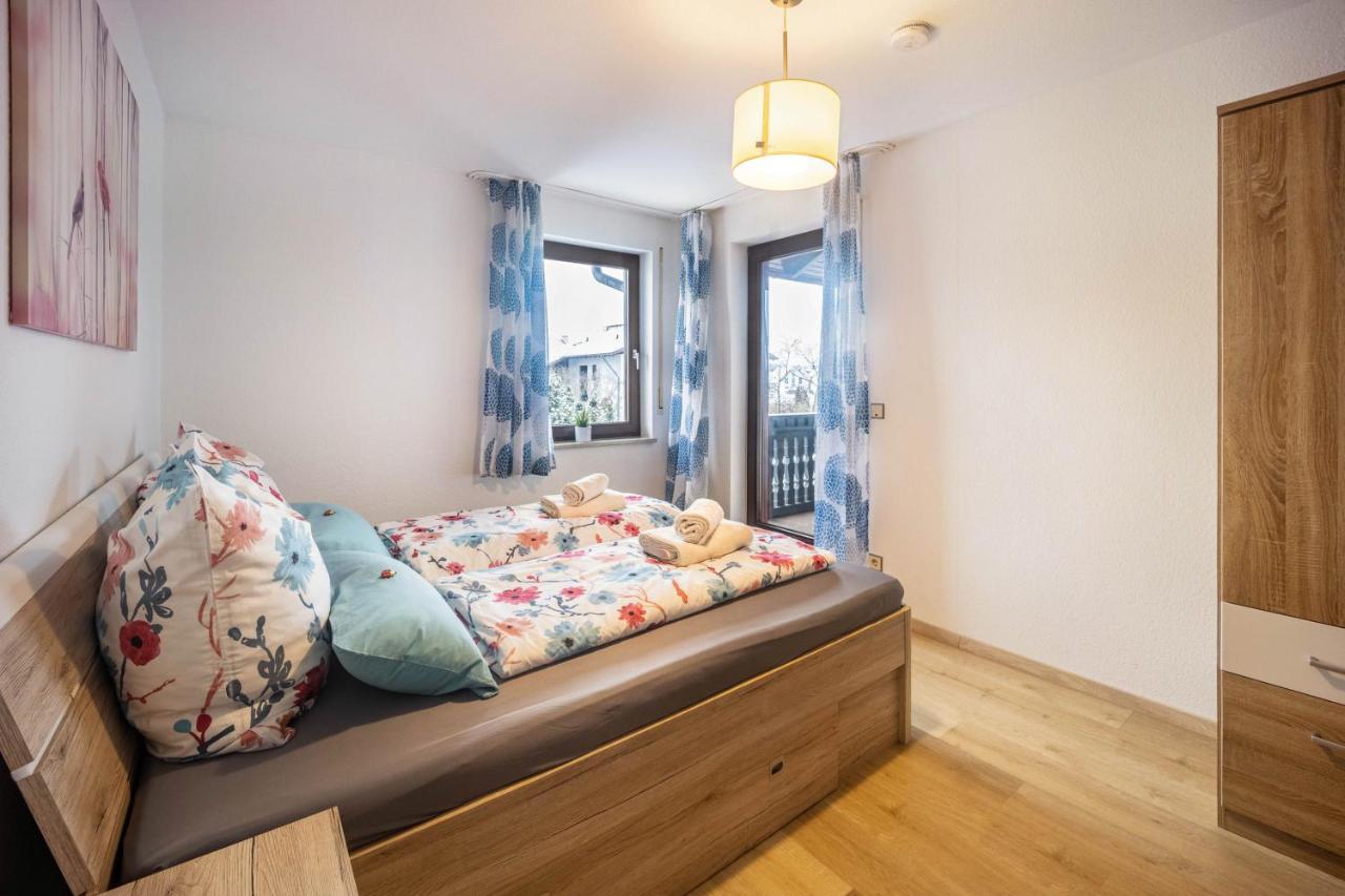 Erkheim Apartment Bagian luar foto