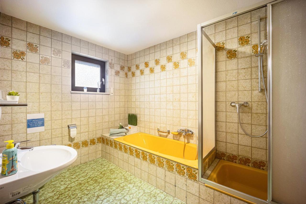 Erkheim Apartment Bagian luar foto